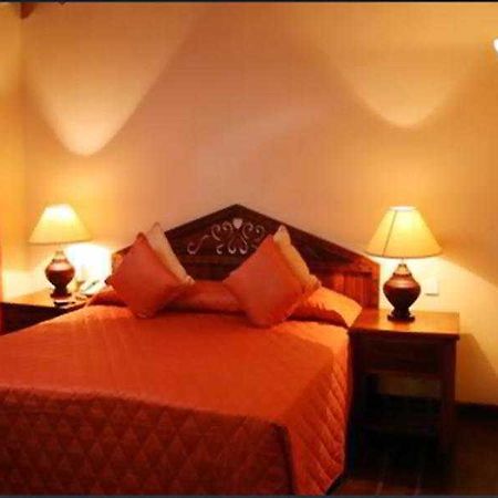 Kosgoda Beach Resort Kültér fotó